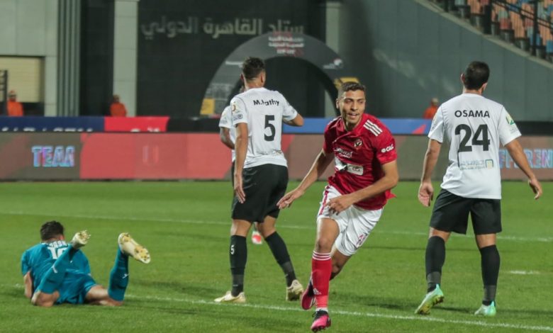 سامي قمصان: الأهلي يسير بخطى ثابتة في الدوري وكأس مصر وحققنا المطلوب في مباراة البنك