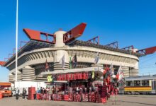ميلان يودع ملعب «سان سيرو» بعد 97 عاما