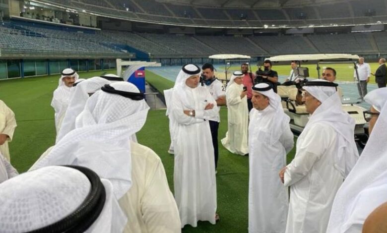 وفد اتحاد كأس الخليج يتفقد ملاعب «خليجي 26» في الكويت
