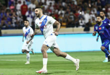 الهلال يفوز على الفتح 2-0 ويعزز صدارته للدوري السعودي