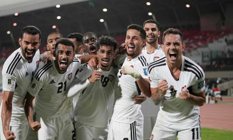 الإمارات تفوز خارج قواعدها على البحرين 2-0 وتتصدر مجموعتها