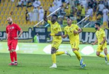 الوصل ينفرد بصدارة الدوري الإماراتي بفوز ساحق على البطائح 4-1