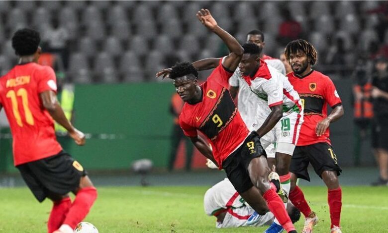 أنجولا تفوز على بوركينا فاسو 2-0 وتتأهل لثمن النهائي