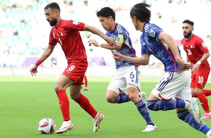 اليابان تتغلب على البحرين 3-1 وتتأهل لربع نهائي كأس آسيا
