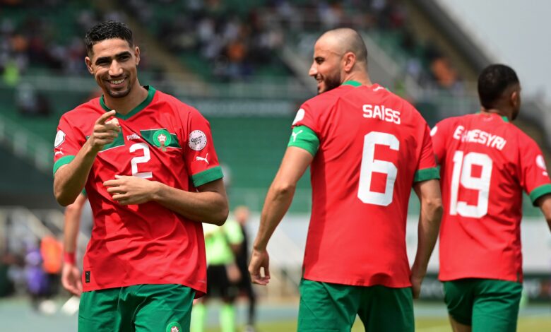 المغرب تسيطر على التشكيل المثالي لدور المجموعات بأمم إفريقيا بـ 4 لاعبين