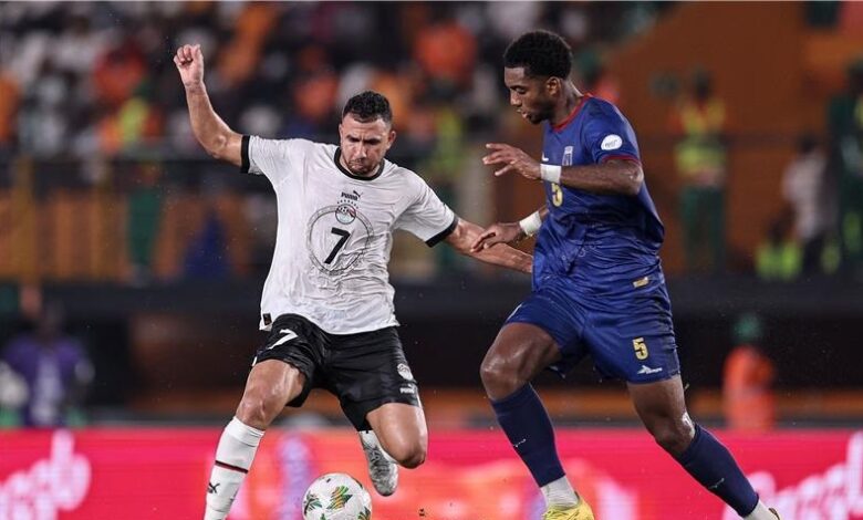 منتخب مصر يتعادل للمرة الثالثة 2-2 أمام موزمبيق ويتأهل بصعوبة لدور الـ 16