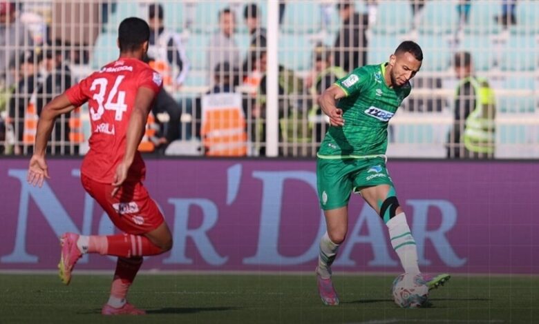 الرجاء يفوز على حسنية أغادير 2-0 ويتقدم لصدارة الدوري المغربي
