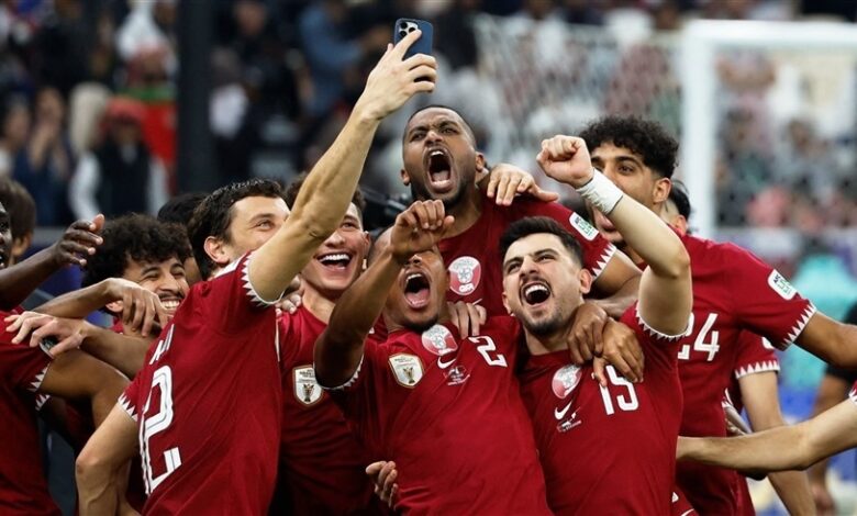 منتخب قطر يستحوذ على جوائز كأس آسيا