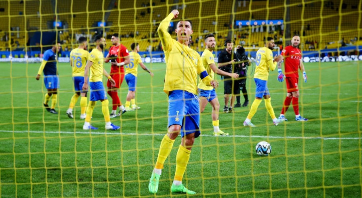 «هاتريك» رونالدو يقود النصر لاكتساح الطائي 5-1 في الدوري السعودي