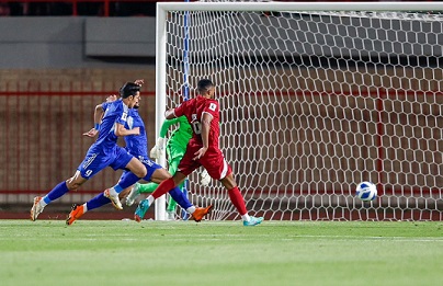 قطر تفوز خارج قواعدها على الكويت 2-1 وتحسم التأهل