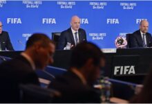 «فيفا» يعتمد 2.25 مليار دولار لتطوير كرة القدم