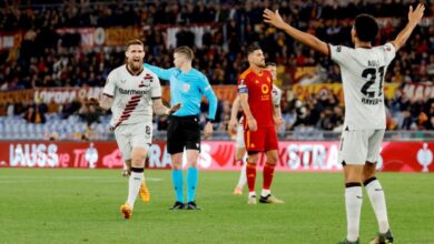 ليفركوزن يتغلب على روما في عقر داره 2-0 ويقترب من نهائي الدوري الأوروبي